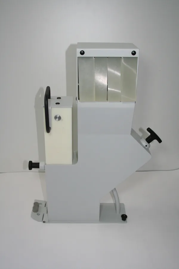 Универсальная воронка RETSCH с пластиковым плунжером для SM 200/SM 300 22.785.0001